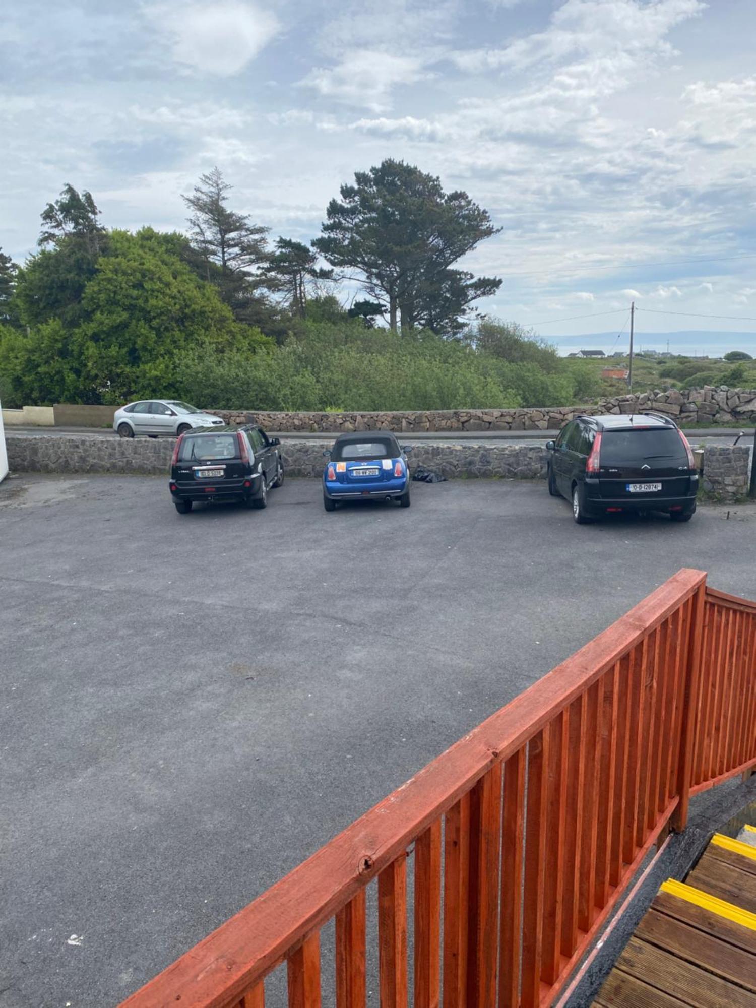 Seaview Lodge Inverin Eksteriør bilde